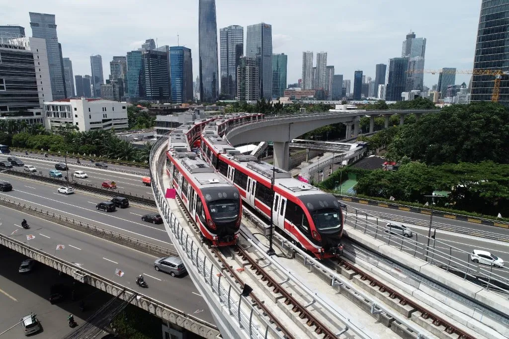 LRT Kelapa Gading–Manggarai Resmi Beroperasi, Tarif Flat Rp5.000