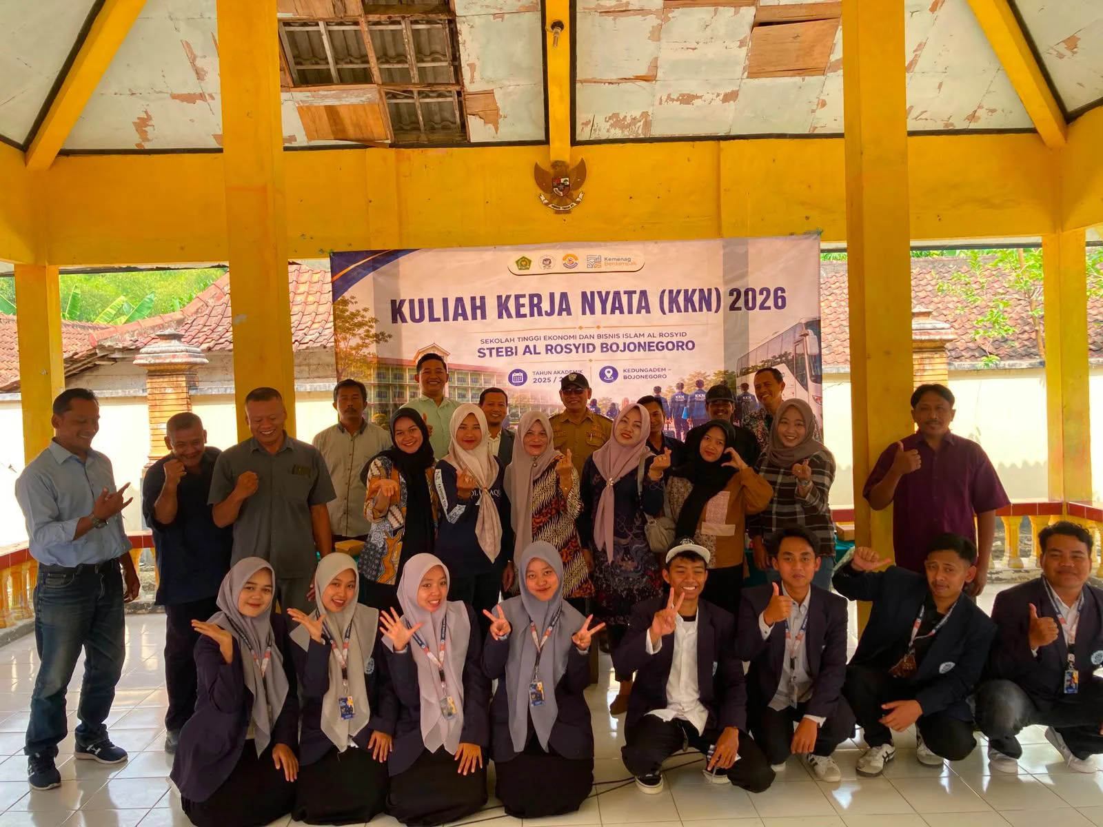 Universitas Perkuat Ekonomi Desa Melalui Transfer Teknologi Kerajinan