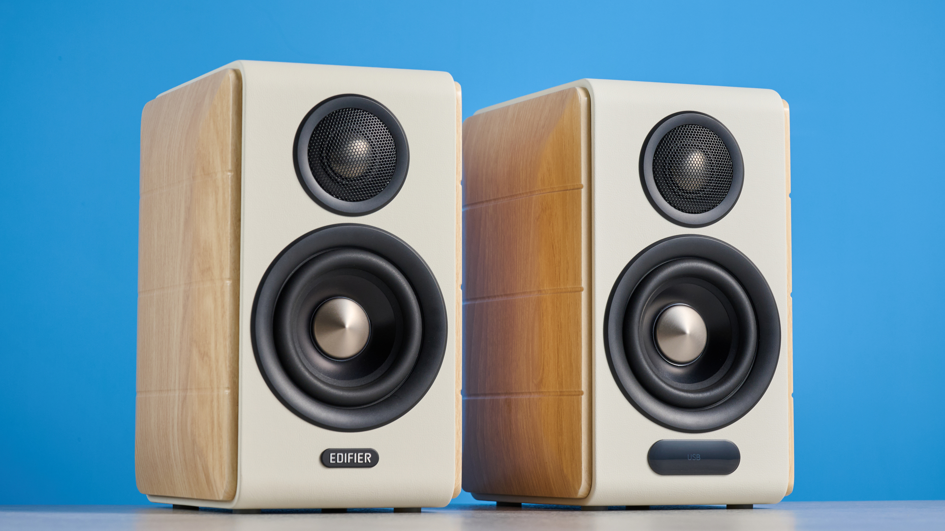Speaker Hybrid Powered dan Pasif: Teknologi Audio Paling Fleksibel