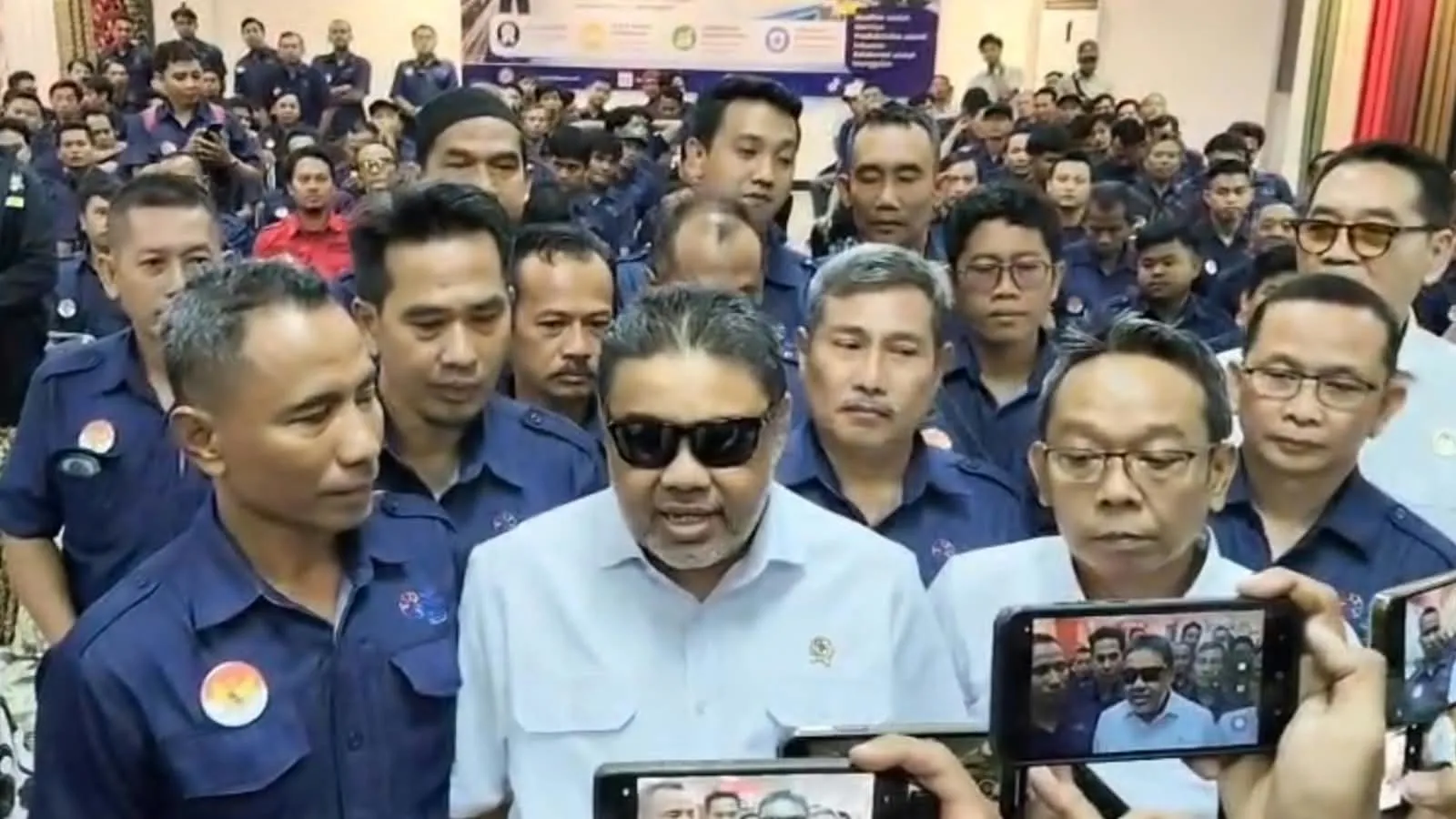 Krisis PHK Industri Tekstil dan Pertarungan Pesangon Buruh
