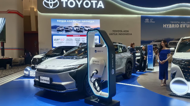 Toyota Perluas Armada Kendaraan Listrik di GIIAS