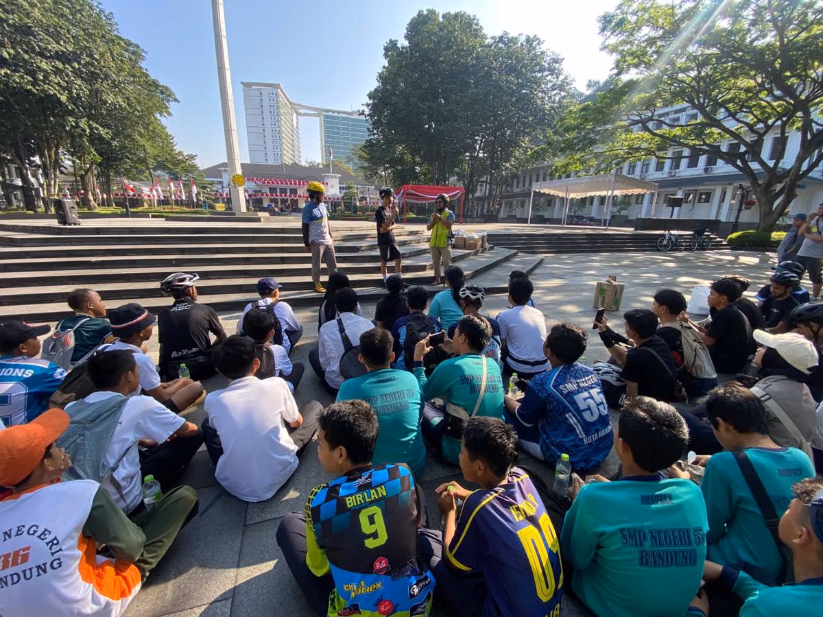 Membangun Budaya Bersepeda Aman dari Sekolah hingga Komunitas