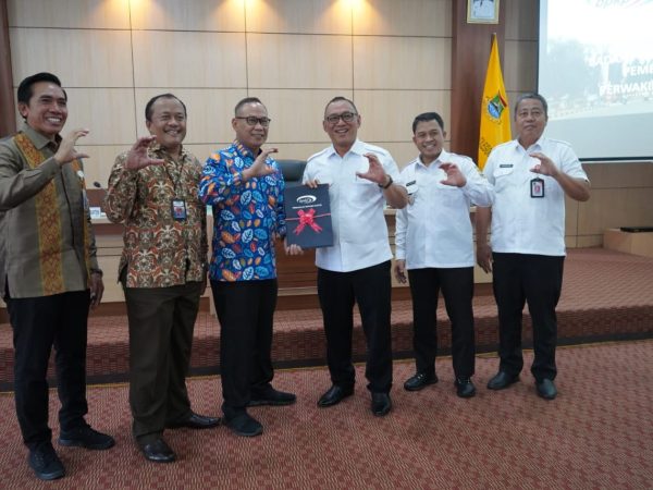 Dari Terisolasi ke Beranda Terdepan: Lompatan Ekonomi dari Pos Lintas Batas