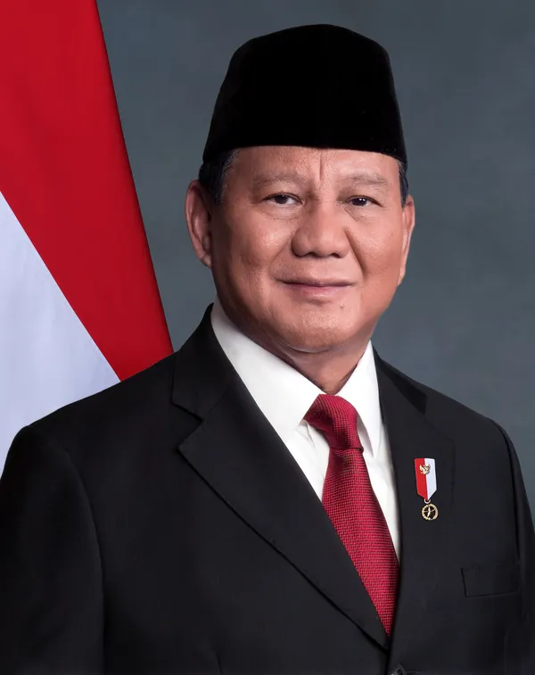 Program PLTS 100 GWp: Mesin Kerja Hijau dan Penghemat Subsidi