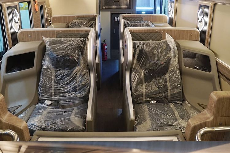 Bandingkan Sleeper Bus, Kereta, dan Pesawat untuk Perjalanan Jauh