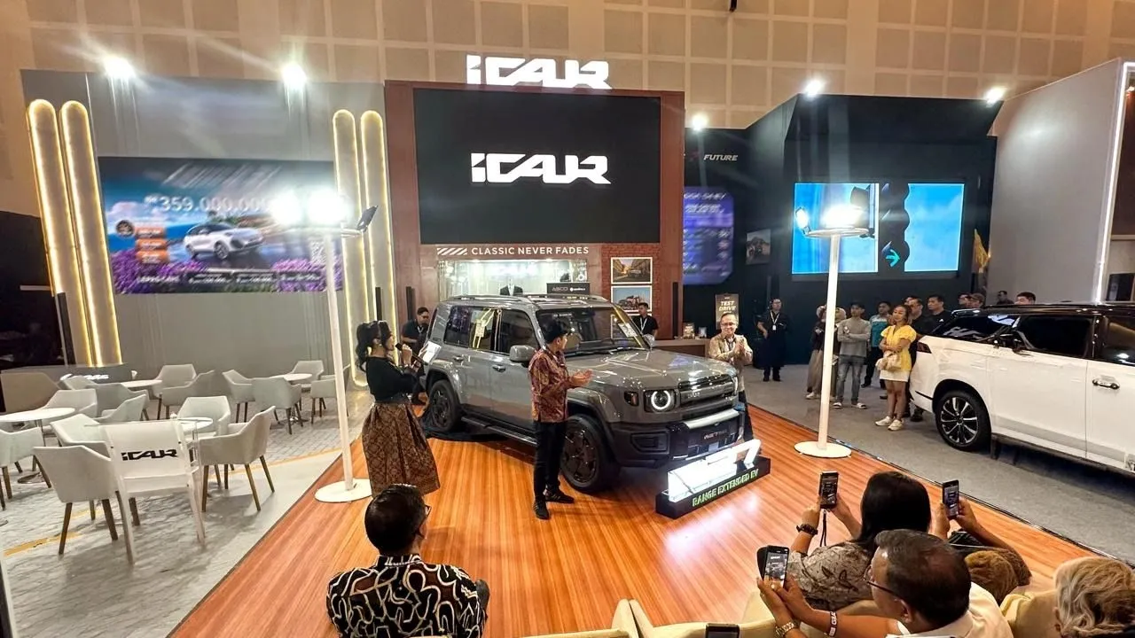 iCAR V23 dan V27 di GIIAS Surabaya: Jangkauan Panjang, Harga Mulai Rp399 Juta