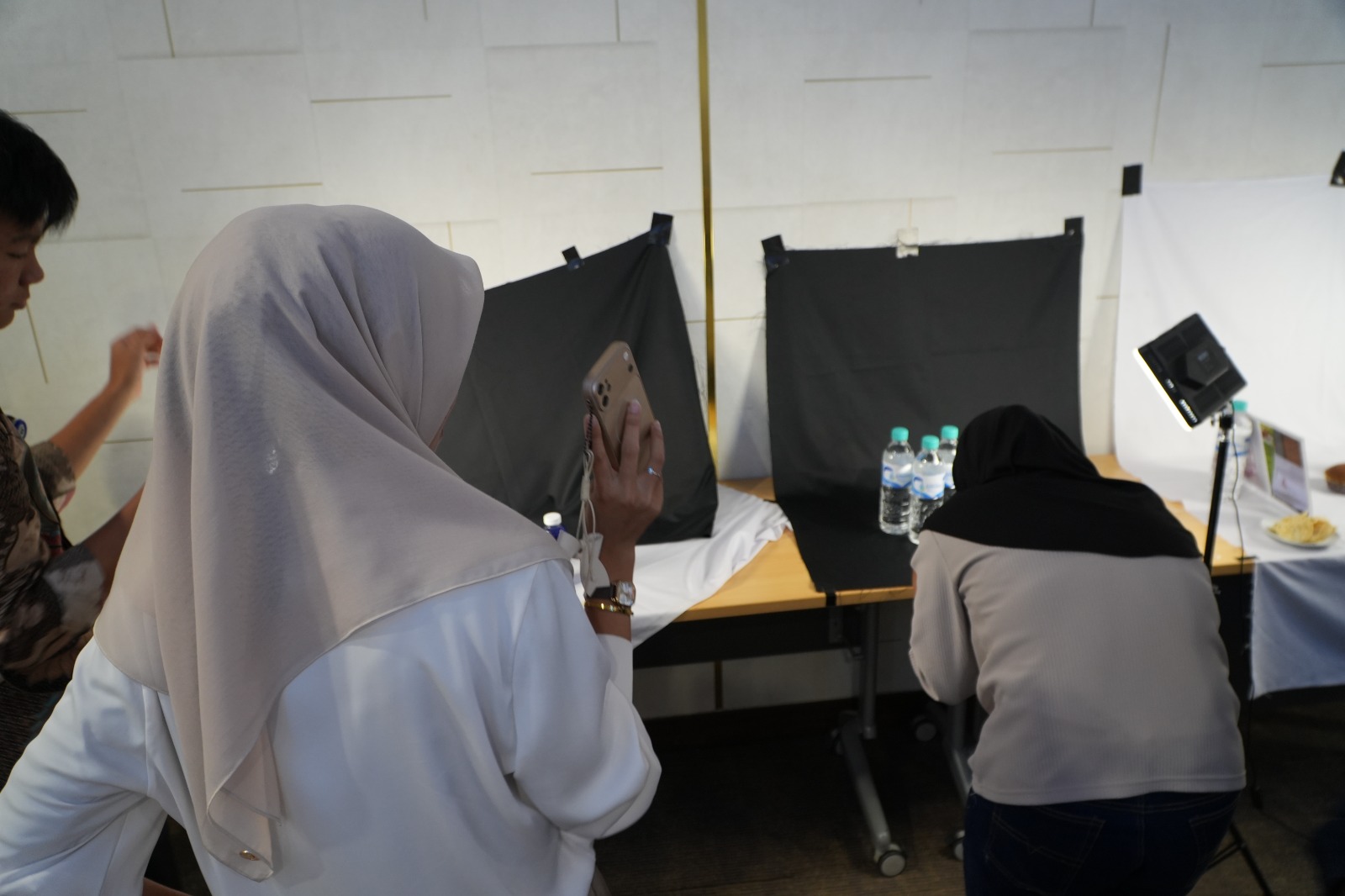 Pelatihan Fotografi Produk CSR: Mengangkat Visual UMKM ke Level Profesional