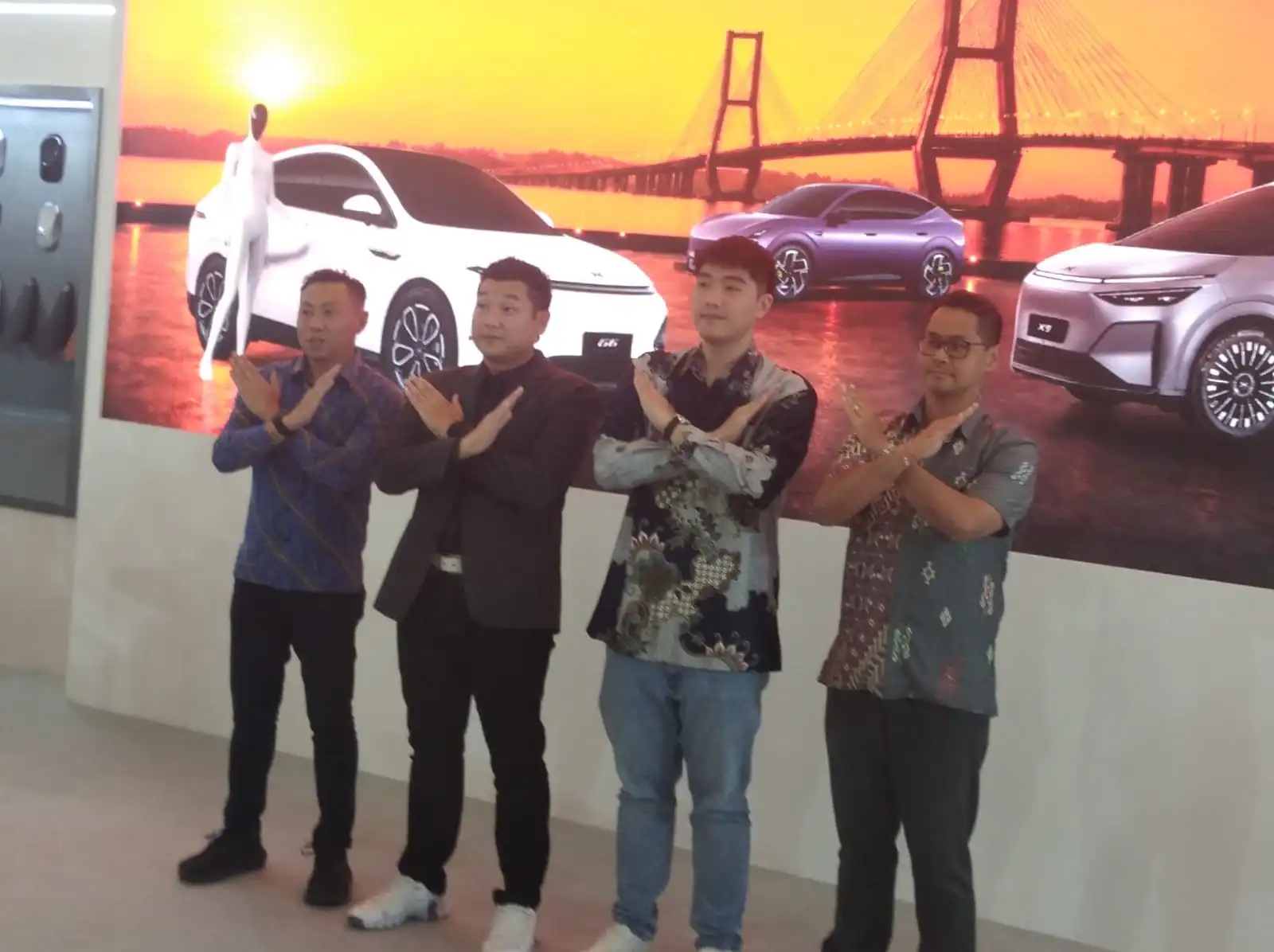 Xpeng, Omoda, dan Jaecoo Bawa Mobil Listrik AI ke Surabaya