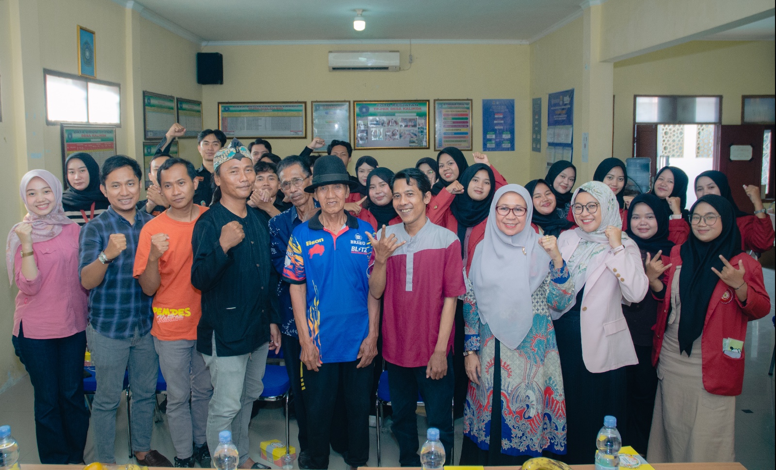 Dari Kelas ke Kebun: Sekolah Membangun Karakter Lingkungan