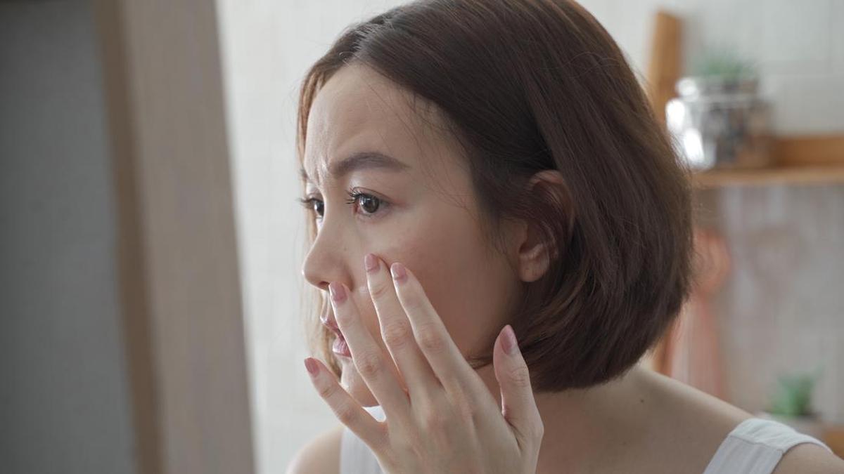 3 Kebiasaan Sehari-hari yang Mempercepat Penuaan Kulit
