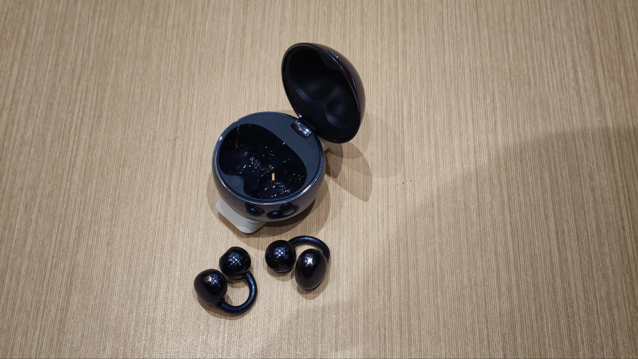 Dari Water Drop ke Batang Lurus: Evolusi Desain Earbuds Huawei
