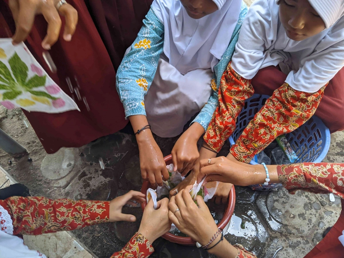 Dari Ecoprint hingga Daur Ulang: Proyek Kreatif yang Membentuk Murid Peduli Lingkungan