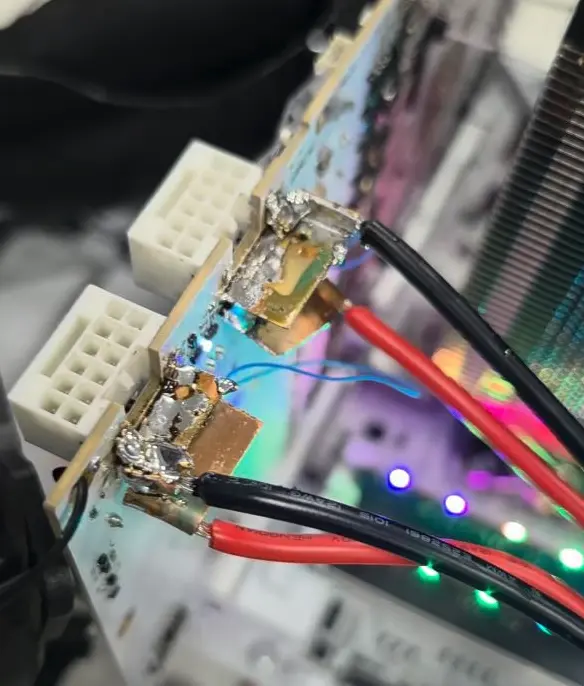 RTX 5090 Tanpa Konektor 16-Pin: Bahaya Modifikasi Solder Langsung ke PCB