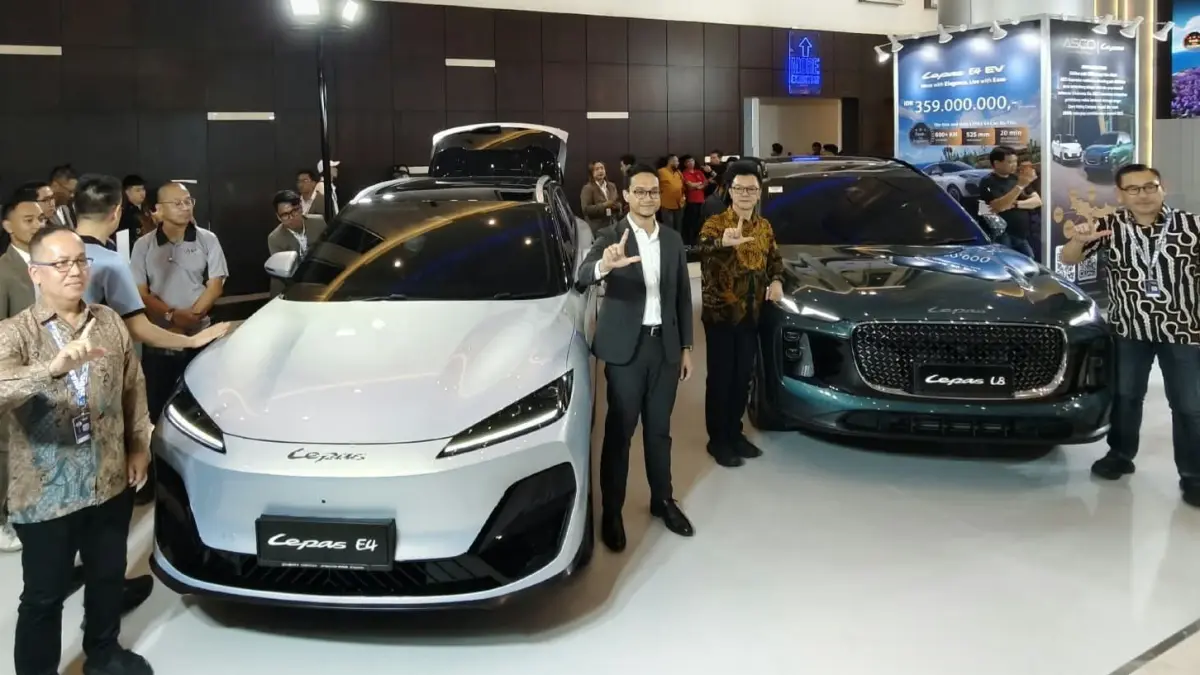 LEPAS Masuki Pasar dengan Strategi Dual Model L8 PHEV dan E4 EV