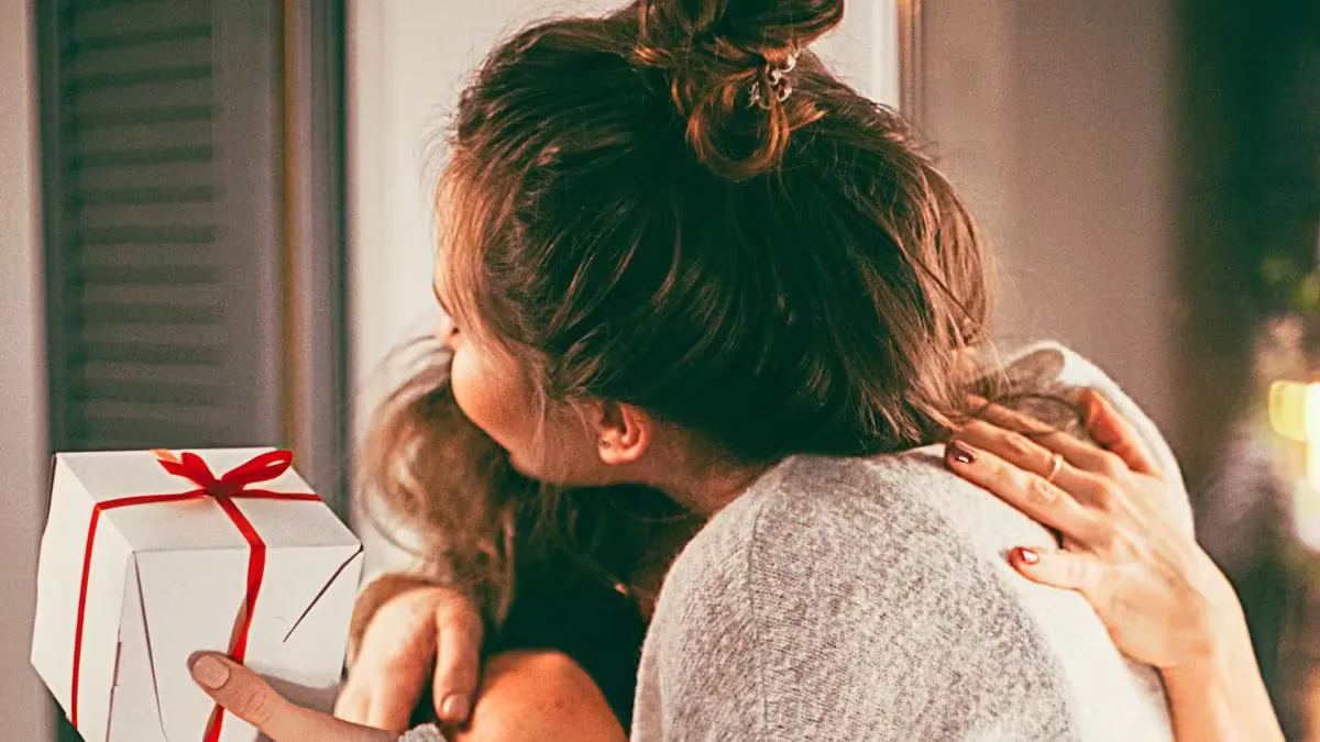 5 Kebiasaan Orang Tua yang Membangun Mental Kuat dan Karakter Bijak Anak