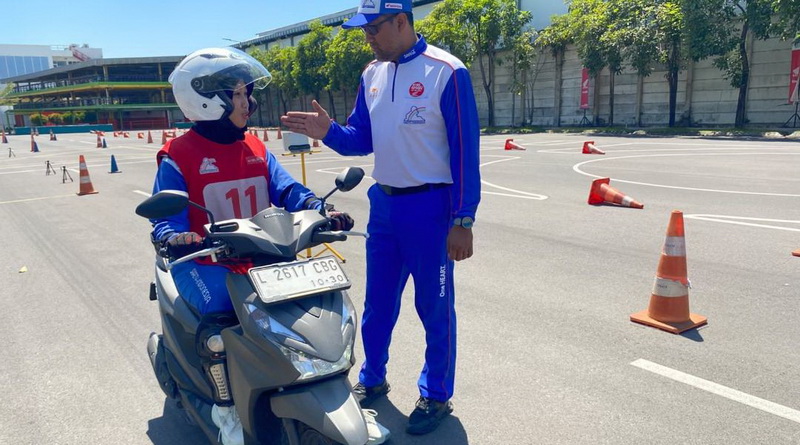 Sertifikasi Instruktur Safety Riding dan Bootcamp Cari Aman