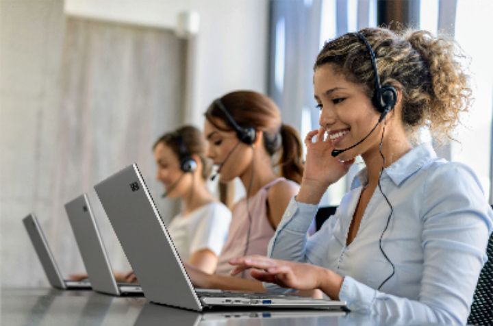 Laptop Bisnis Ringkas untuk Profesional Mobile: TravelMate X214 vs X14