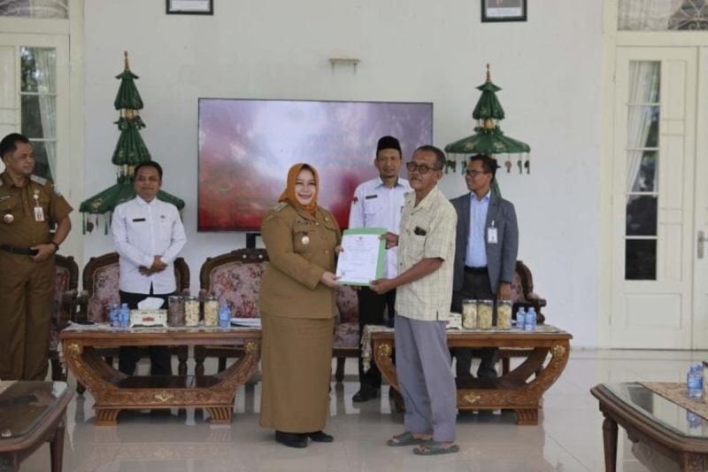 Sertifikasi Halal, Senjata Baru Daya Saing Kuliner Jalanan