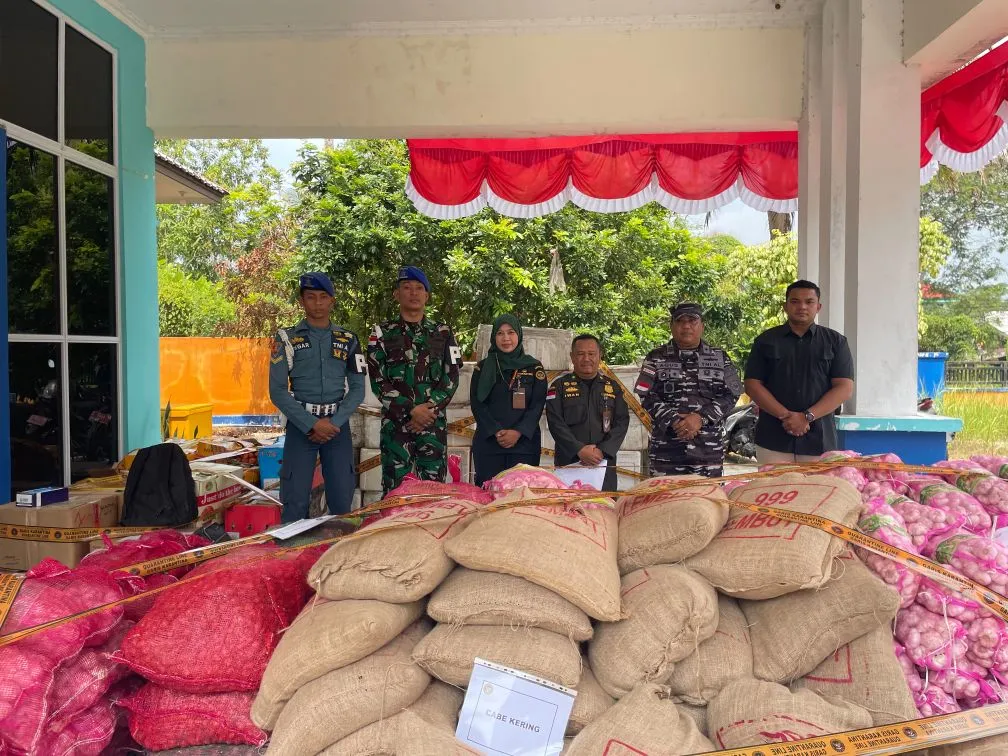 Operasi Gabungan TNI AL dan Aparat Sipil Kunci Jalur Penyelundupan di Pelabuhan Strategis