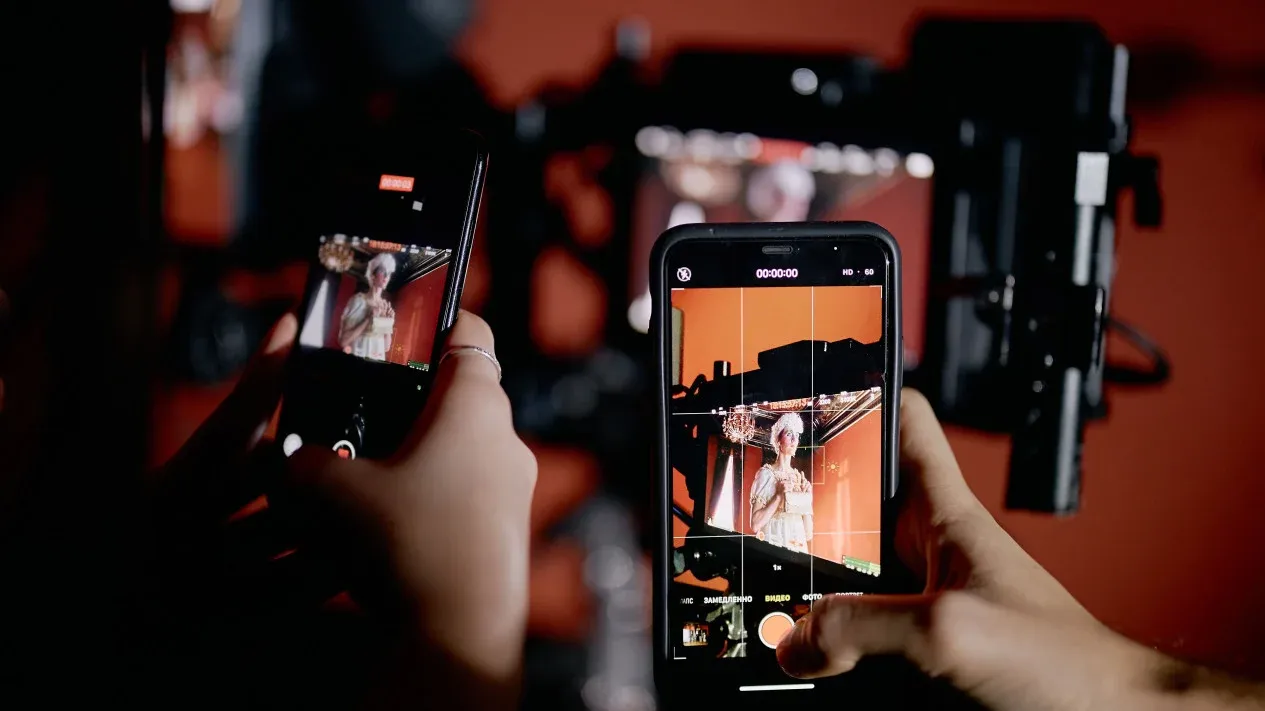 5 Smartphone Terbaik untuk Profesional: Performa, Kamera, dan Baterai Tahan Lama
