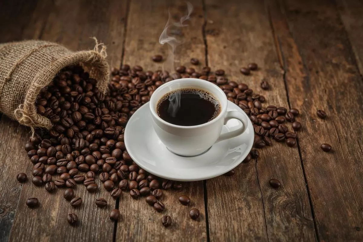 Minum Kopi Rutin Bantu Turunkan Lemak dan Jaga Otot