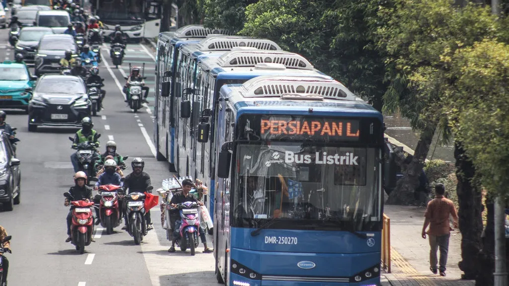 Merdeka Run Jakarta: Panduan Rute 8 Km, Penutupan Jalan, dan Transjakarta Gratis