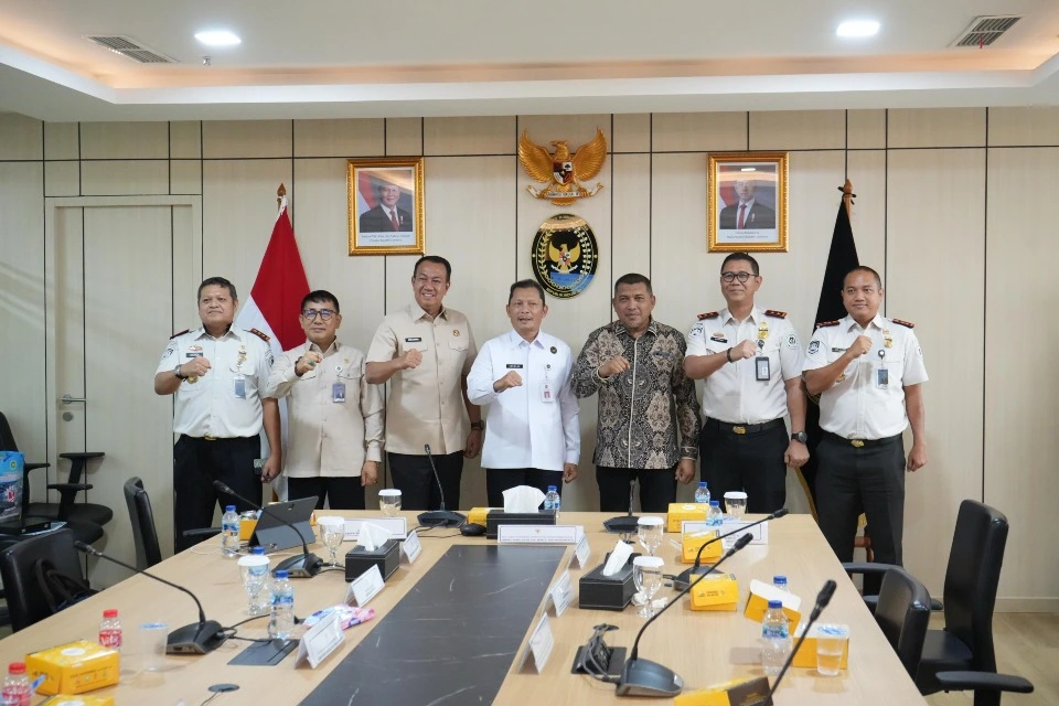 Jalur Aman Pekerja Migran: Mengapa SBT Penting di Perbatasan