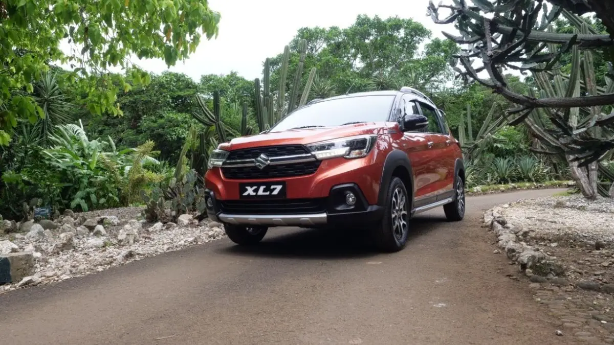 Suzuki XL7 Facelift: Varian Z, Beta Hybrid, atau Alpha Hybrid?