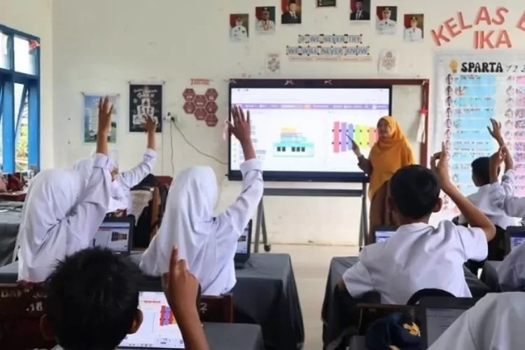 Guru Kreatif Mengubah Scratch dan Smartphone Jadi Pintu Masuk Dunia Coding