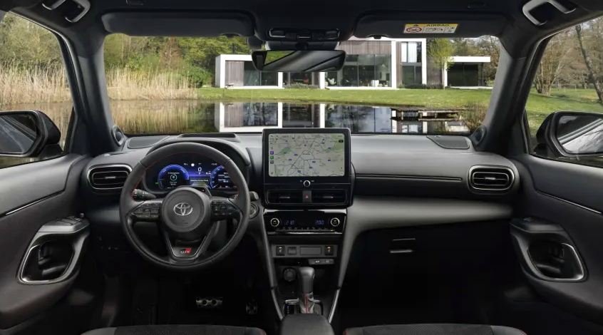 Toyota Yaris Cross Facelift: Sporty, Hemat, dan Penuh Fitur