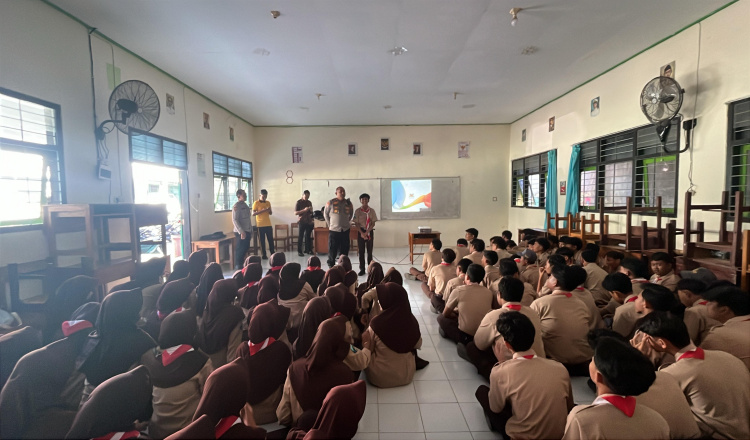 Kepolisian Masuki Kelas: Mencetak Generasi Digital Cerdas dan Tahan Serangan Siber