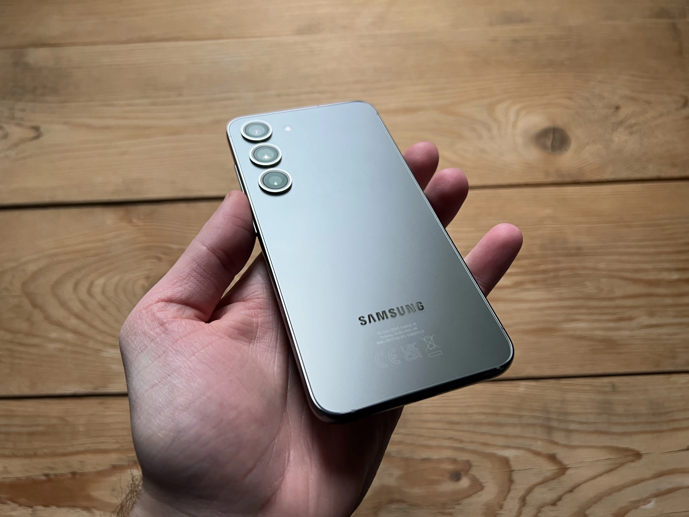 Samsung Galaxy S26 Ultra vs S25 Ultra: Apakah Upgrade Sepadan?