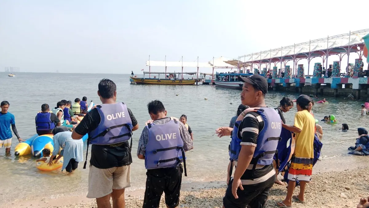 Wisatawan Domestik dan Mancanegara Padati Destinasi Lokal saat Musim Liburan