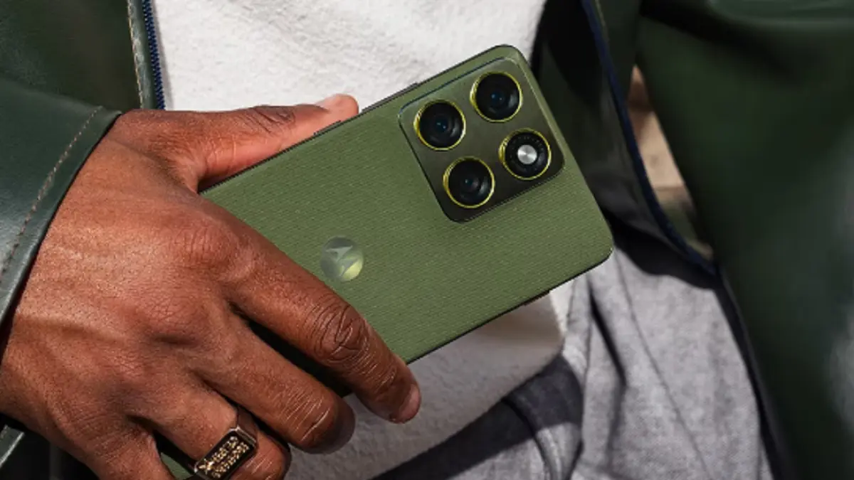 Motorola Edge 70 Max: Flagship Berani Tabrak Batas Layar dan Baterai