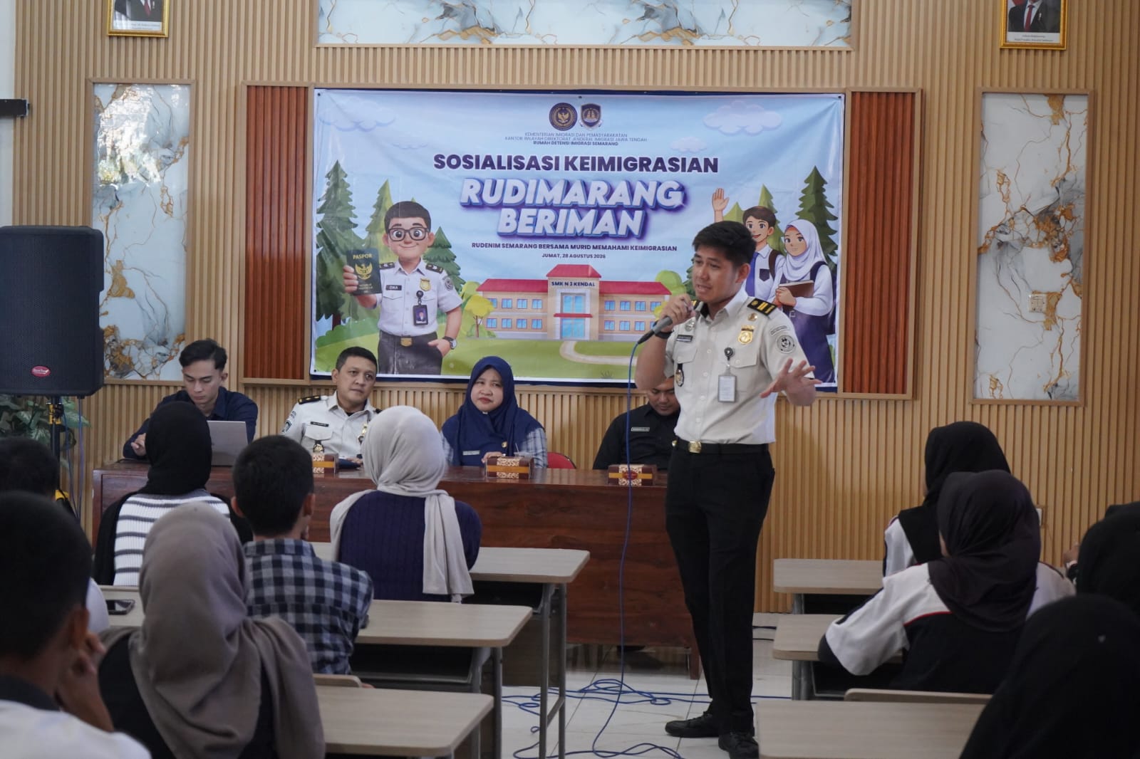 Jebakan Tawaran Kerja Luar Negeri dan Cara Melindungi Diri