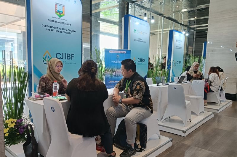 Investasi, Digitalisasi, dan UMKM: Penopang Resiliensi Ekonomi