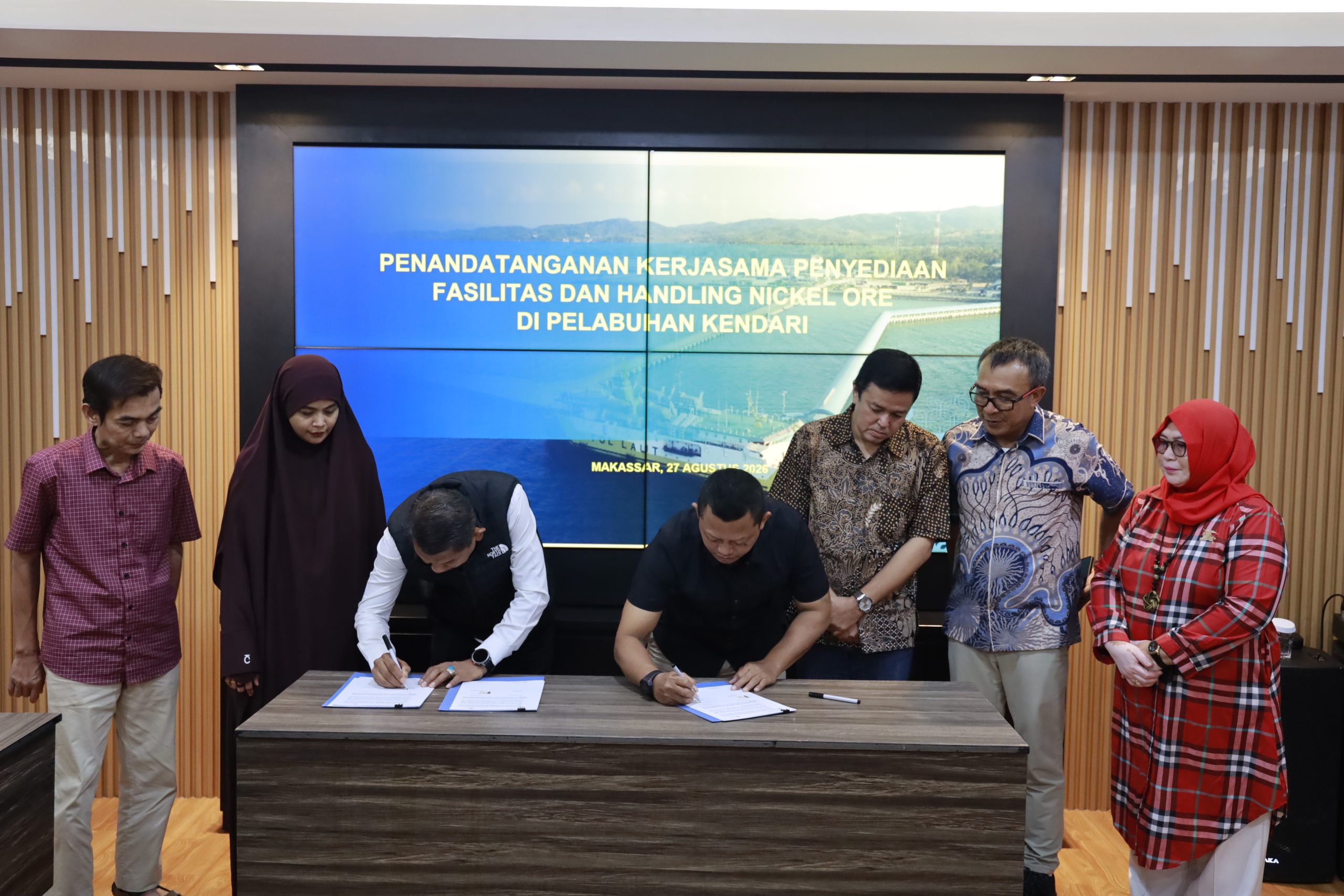 Pelabuhan Kendari Perkuat Rantai Pasok Nikel Lewat Sinergi Logistik