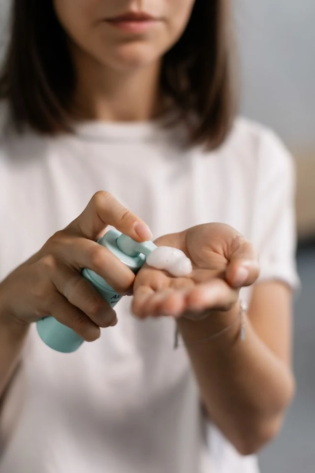 Body Lotion Niacinamide: Formula Pencerah dan Hasil Cerah Merata