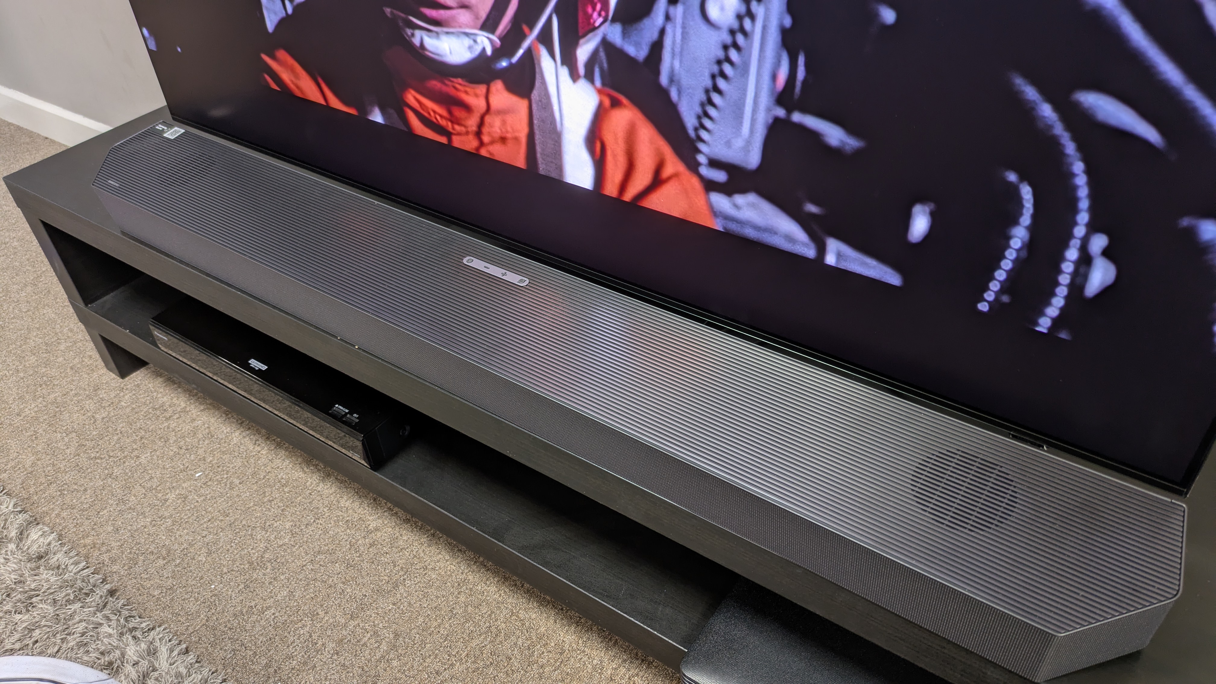 HDMI Passthrough pada Soundbar: Fungsi dan Cara Kerjanya