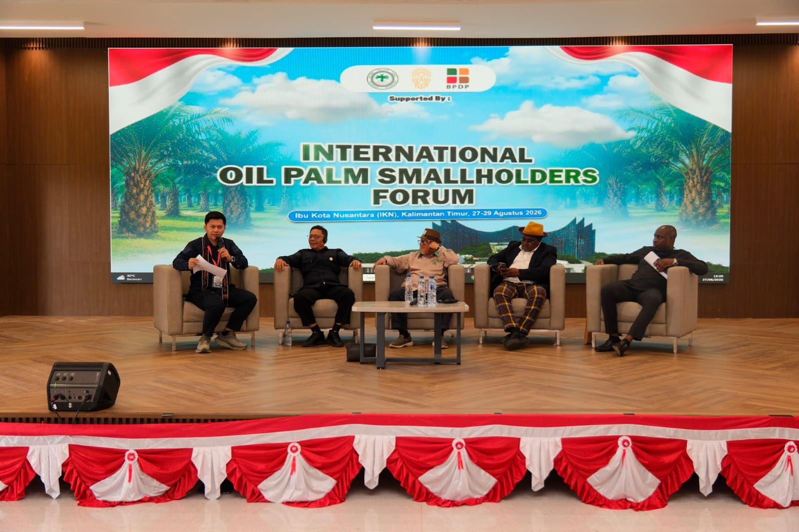 Petani Sawit Rakyat Bersatu di Forum Internasional