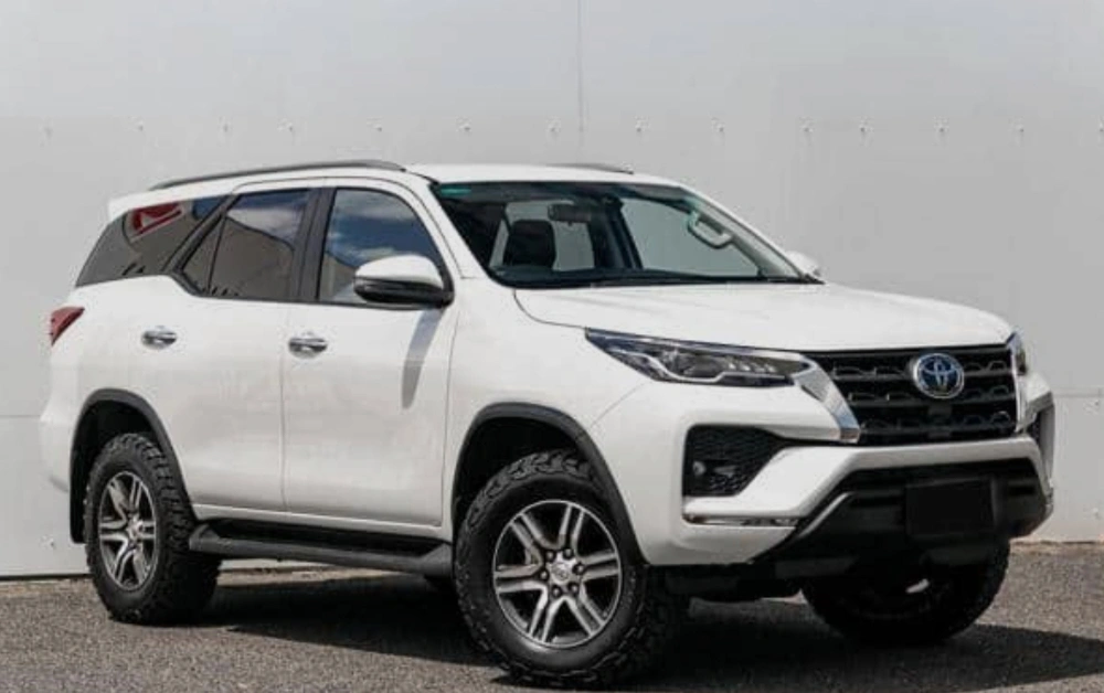Toyota Fortuner Sport: Evolusi SUV Ladder Frame Premium
