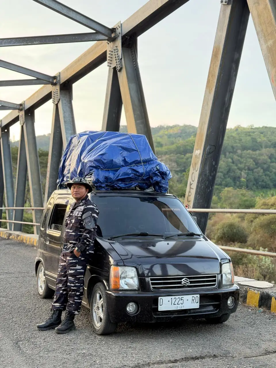 Dari Udara hingga Laut: Logistik Bantuan Gempa yang Tak Boleh Macet di Flores
