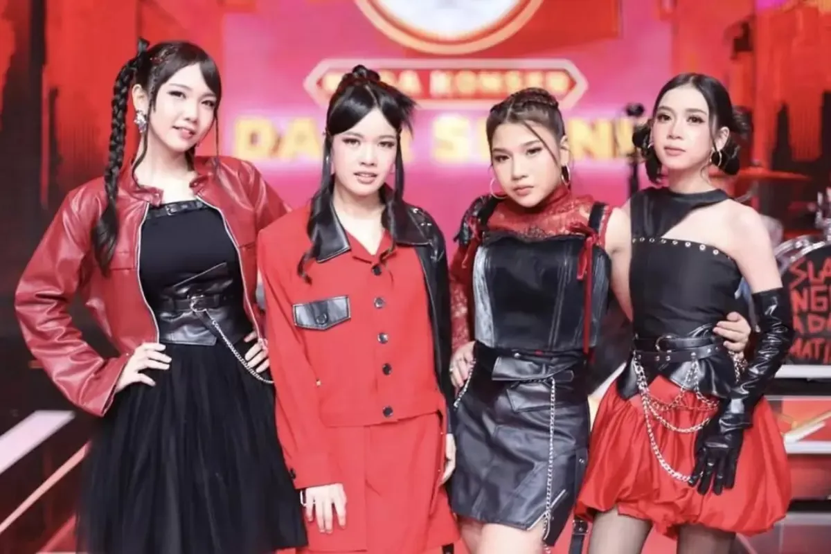 Empat Alumni D'Academy 7 Bentuk Grup Dangdut D4ra Muda