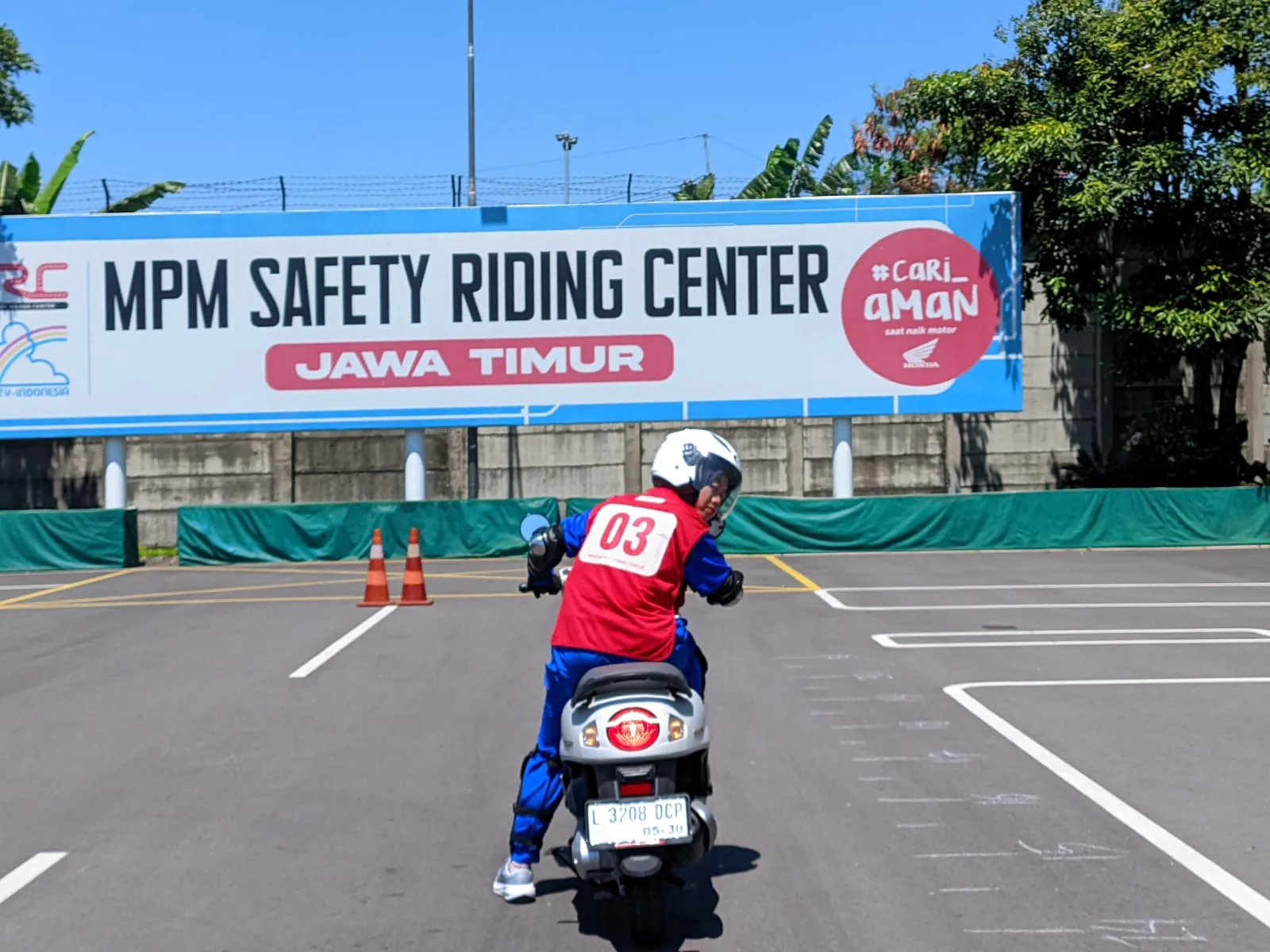 Sertifikasi Instruktur Safety Riding dan Bootcamp Cari Aman