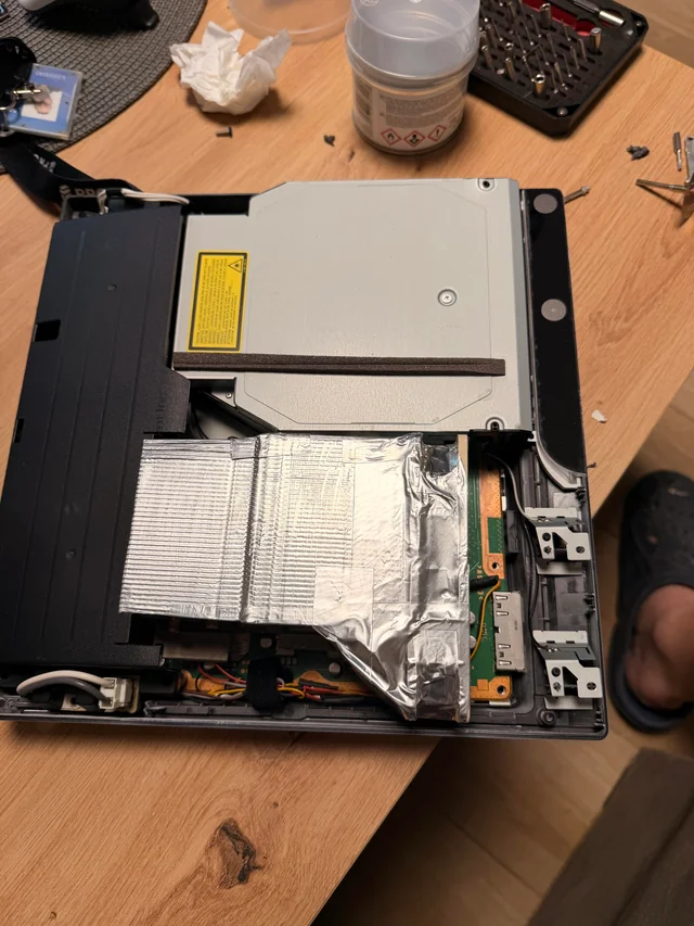 Teknik Modding Pendingin Ekstrim GPU dengan CPU Cooler