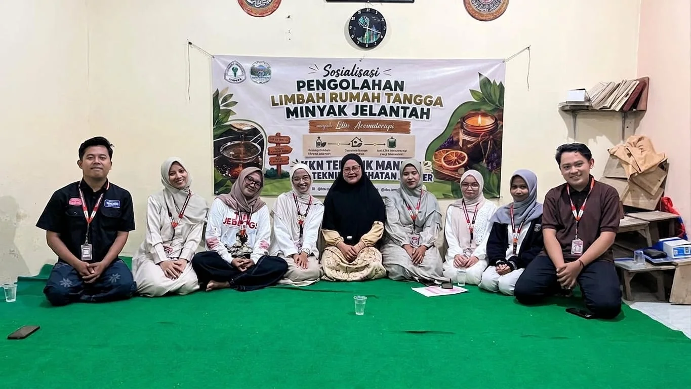 Dari Limbah Dapur Jadi Lilin Wangi: Inovasi Mahasiswa Menggandeng Ibu-Ibu
