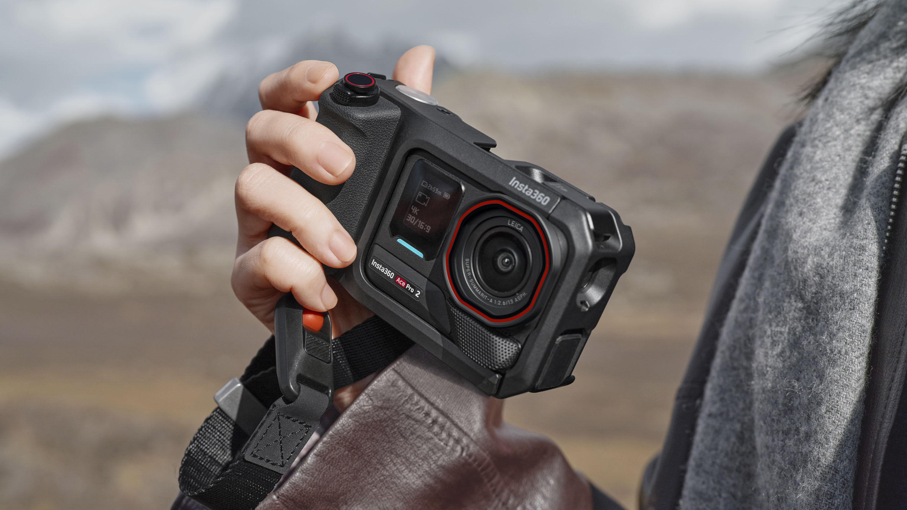 Insta360 dan Viltrox: Disrupsi Serius di Pasar Mirrorless