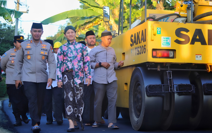 Puluhan Kota Kebutan Program Jalan Mulus, Siapa Untung?