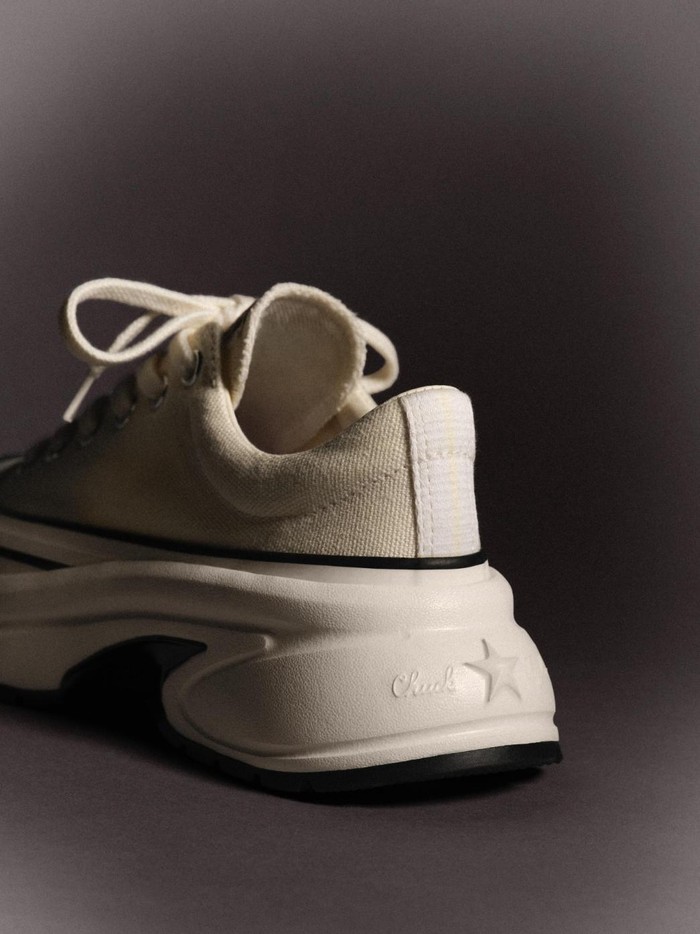 Dari Runway ke Kaki: Sneaker Ballet Kolaborasi Selebriti