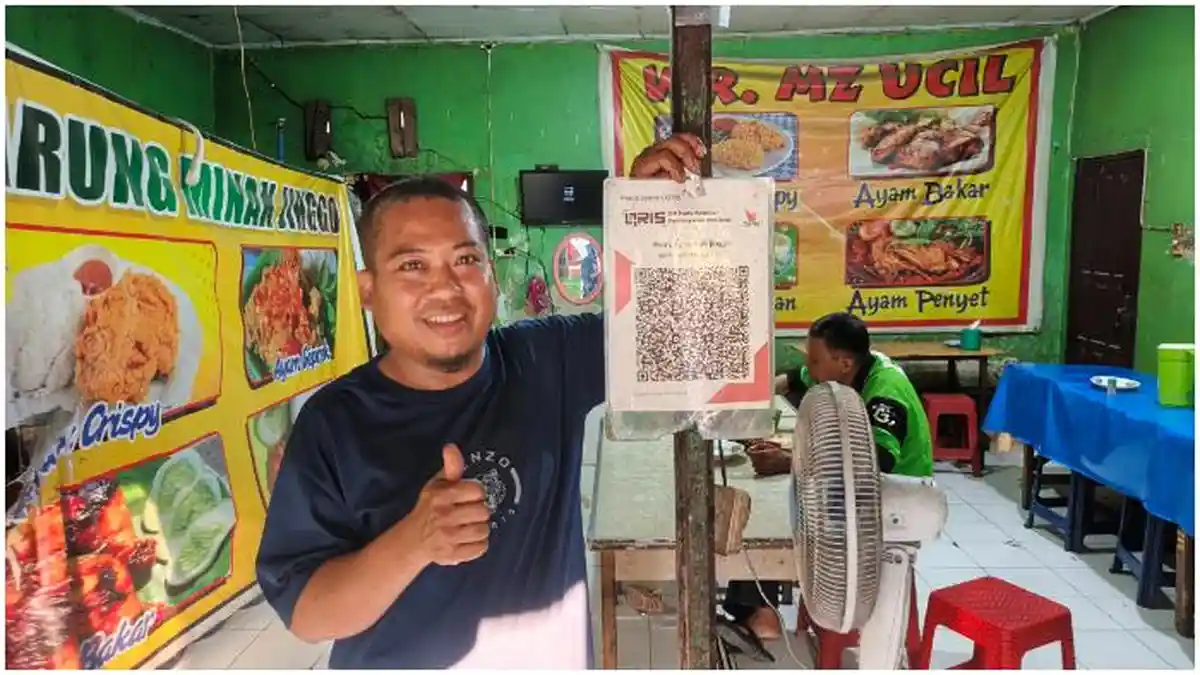 Pedagang Makanan Jalanan Kian Melek QRIS, Saatnya Go Digital